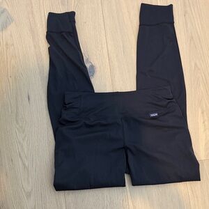 Patagonia women’s Black Long John’s